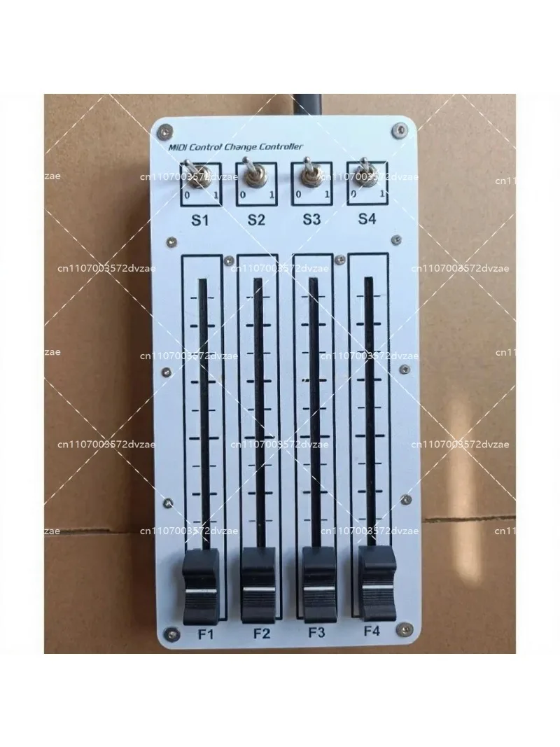 4 Channel 100mm Sliding Fader  – Audio Music Software Bewertung und Preis